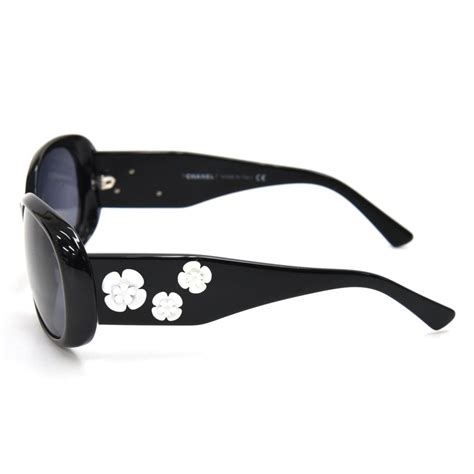 chanel flower logo sunglasses